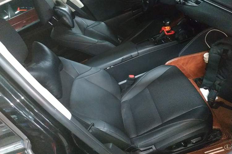 Used Lexus ES 2020 200 Excellence Edition