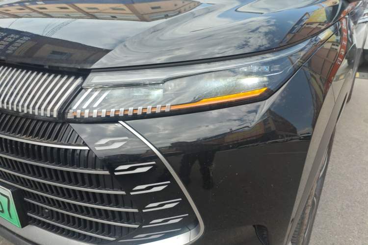 Used BYD Frigate 07 2023 DM-i 205KM Flagship Model