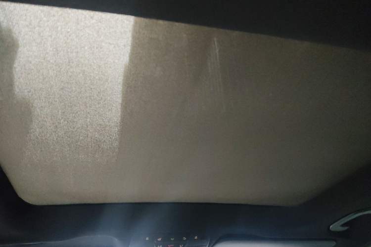 Used Mercedes-Benz GLC 2018 GLC 260 4MATIC Luxury Model Headliner