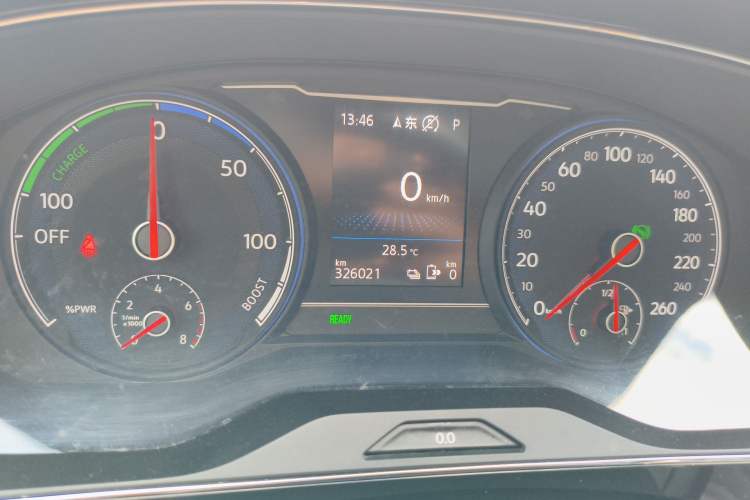 Used Volkswagen Passat New Energy 2020 430 PHEV Hybrid Elite Edition China VI Standard Odometer Close Up