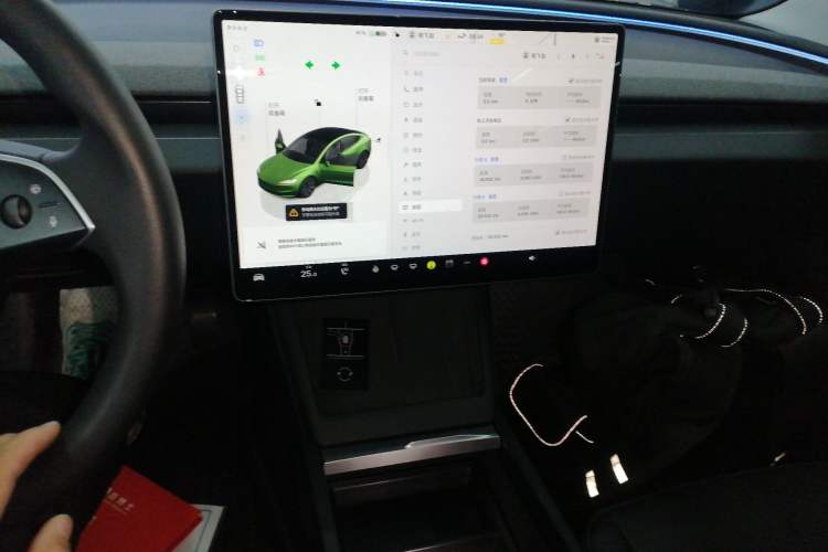 Used Tesla Model 3 2023 Rear-Wheel-Drive Version
