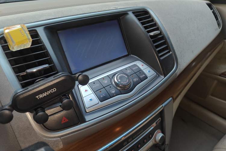 Used Nissan Teana 2011 2.0L XL Glory Edition
