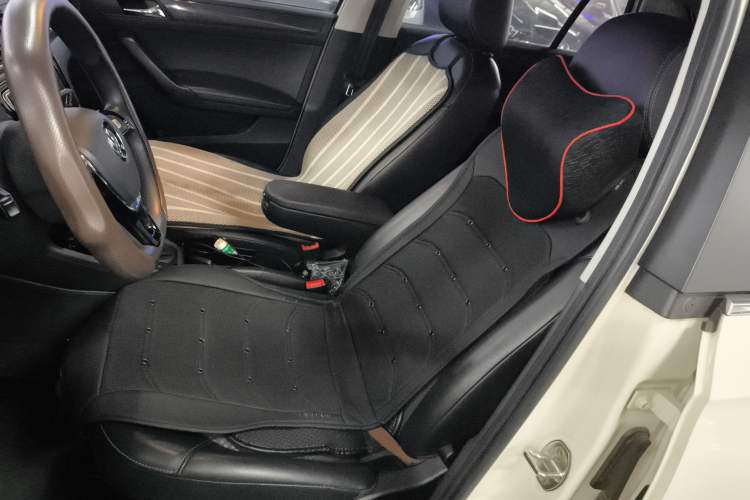 Used Volkswagen Santana 2017 Haval H9 1.6L Automatic Comfort Edition
