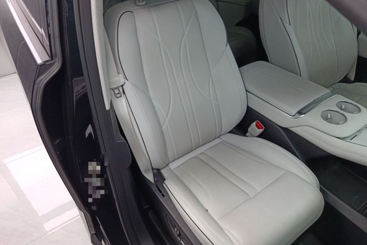 Used XPeng X9 2024 702 Ultra-Long Range Max