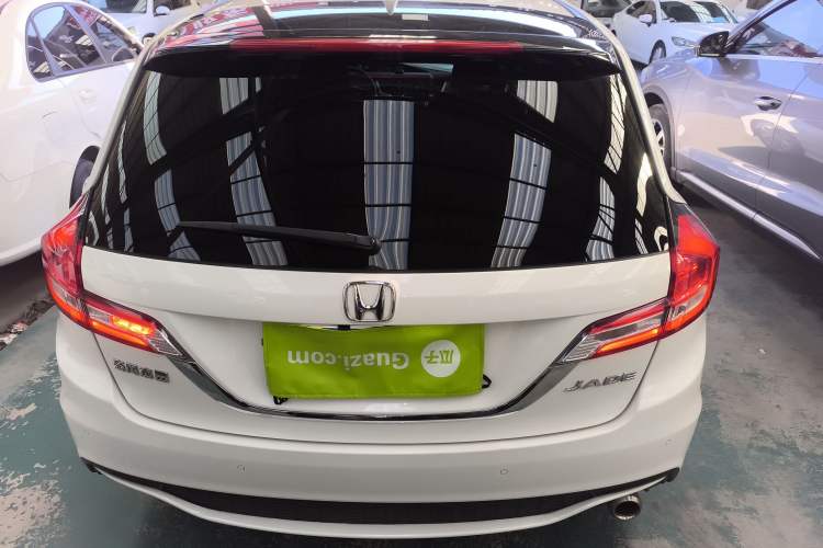 Used Honda Jade 2020 1.8L automatic Comfort version
