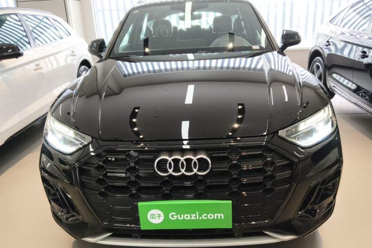 Used Audi Q5L 2025 quattro 45th Anniversary Edition 40 TFSI Luxury Dynamic Model
