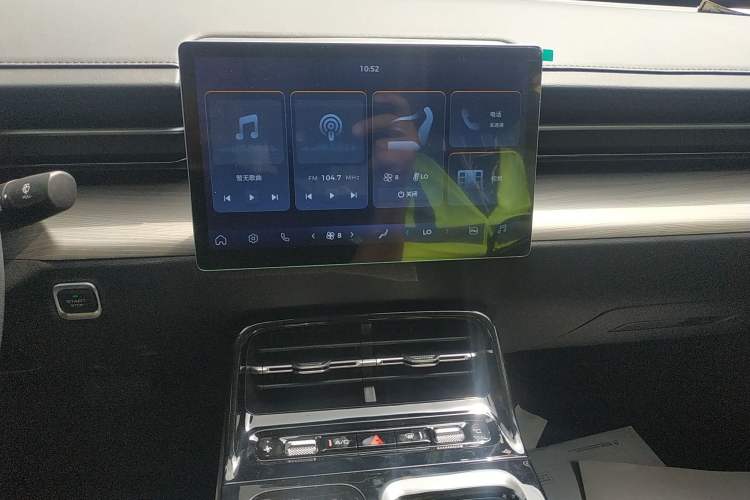 Used Wuling Xingguang 2024 Co-creation Edition 150 Standard Model