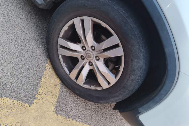 Used Changan CS75 2014 1.8T Automatic Elite Model China IV Standard
