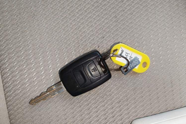 Used Wuling Hongguang V 2022 1.5L Jingqu Edition Electric-Assist LAR