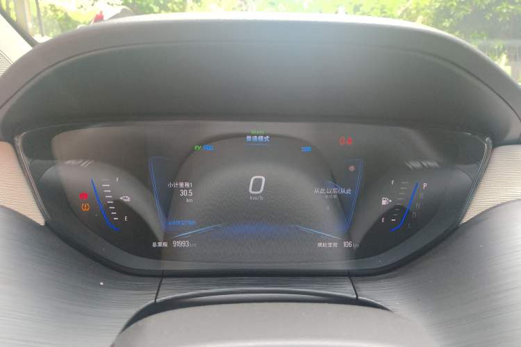 Used Buick Velite 6 2022 Plug-in Hybrid Connected Fashion Model
