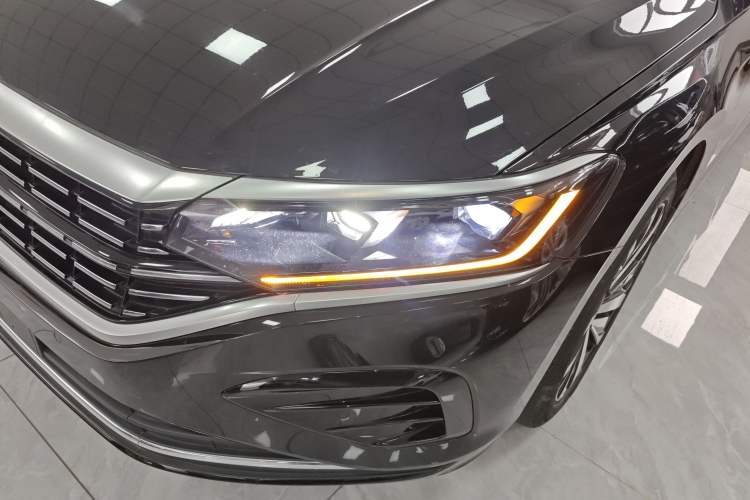 Used Volkswagen Passat 2023 330TSI Elite Edition