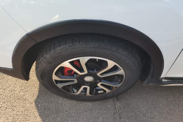 Used Geely Auto Vision X3 2017 1.5L Manual Luxury Model
