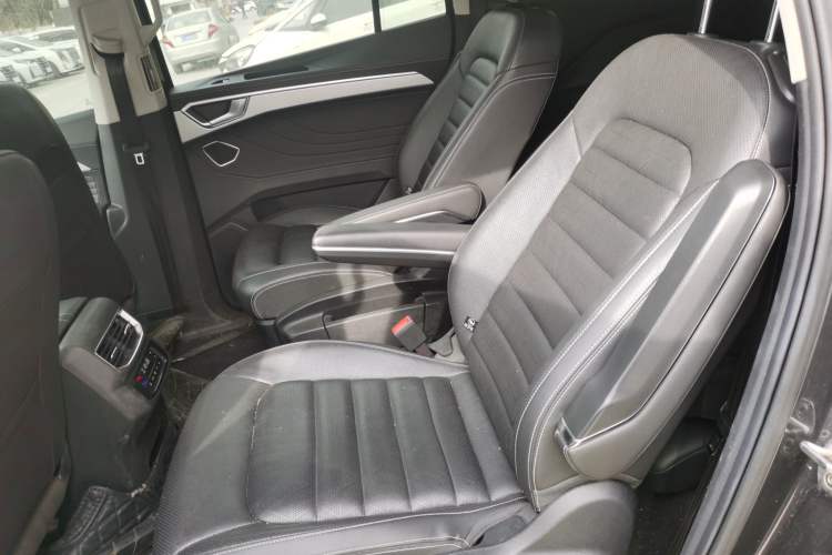 Used Volkswagen Talagon 2023 Facelift 380TSI All-Wheel-Drive Luxury Jiajing Pro 6-Seater Left Rear Seat