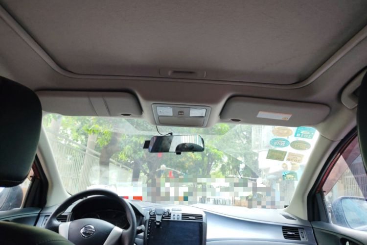 Used Nissan Tiida 2014 1.6L CVT Smart Model Headliner