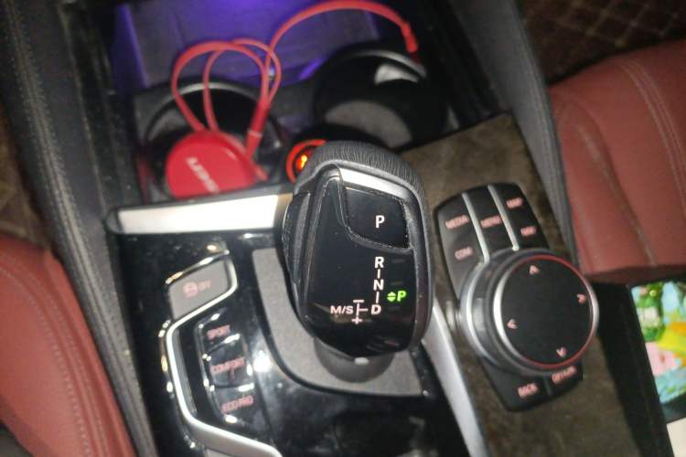 Used BMW 5 Series 2020 530Li Leading Model M Sport Package