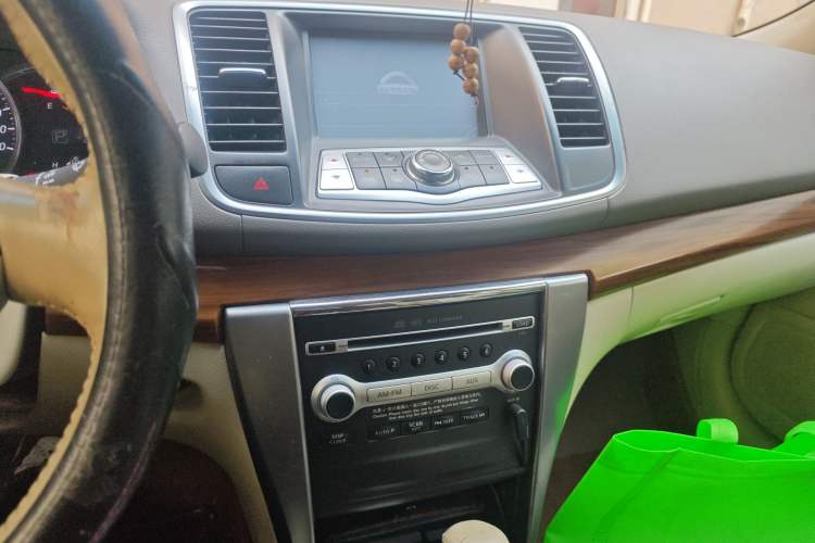 Used Nissan Teana 2011 2.5L XL Advanced Edition
