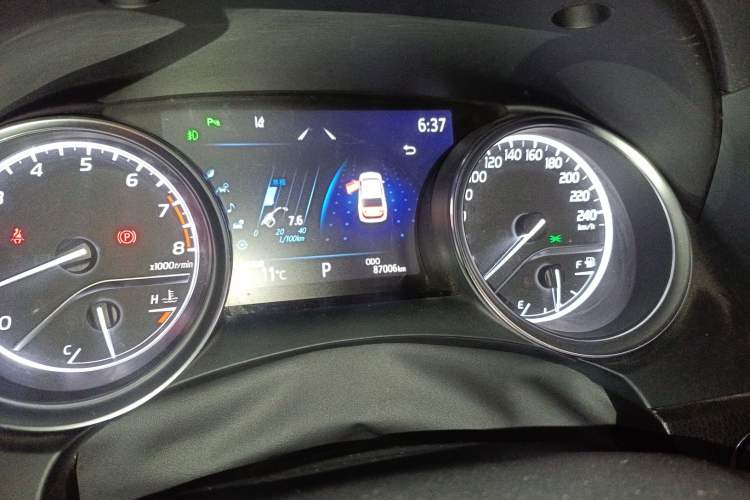 Used Toyota Camry 2019 Revised Version 2.0G Luxury Edition