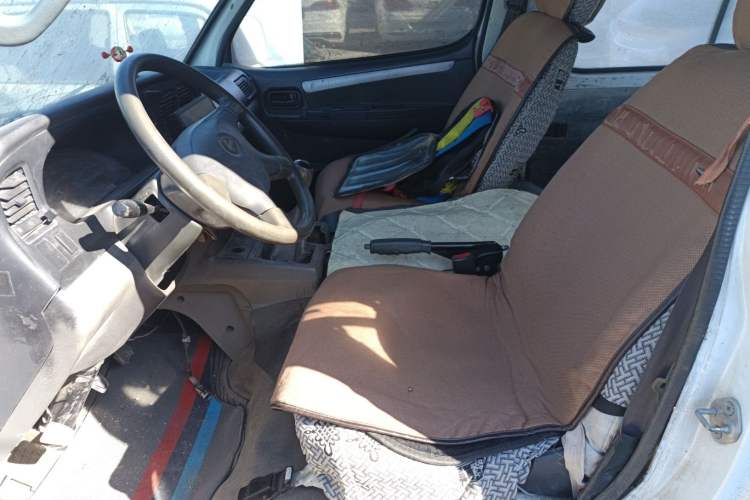 Used Jinbei Hiace 2011 2.0L Fifth-Generation Kuaiyunwang Comfort Type K 4G20B
