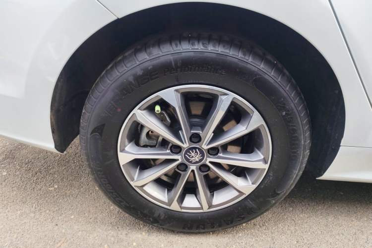 Used BYD Qin PLUS 2024 HONOR Edition DM-i 55KM Leading Model Exterior 5