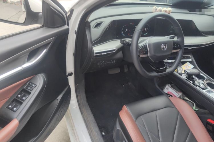 Used CHANGAN Eado 2022 PLUS Blue Whale NE 1.4T GDI DCT Prestige Edition Driver Seat