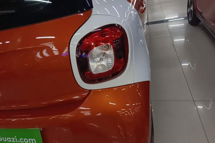 Used smart forfour 2018 1.0L 52kW Passion Edition