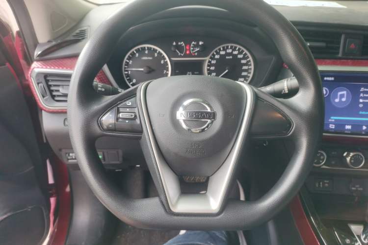 Used Nissan Lannia 2019 1.6L CVT Cool Edition China VI Steering Wheel