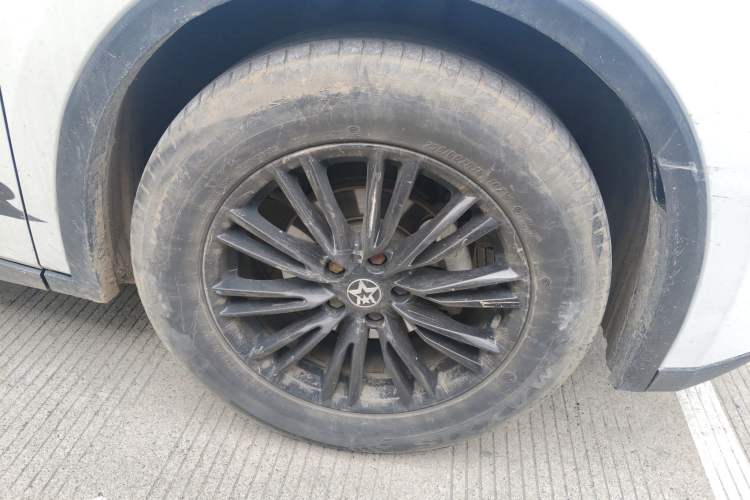 Used Venucia V 2021 260T Idol Edition
