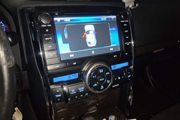 Used Toyota Reiz 2013 2.5V Shangrui Edition