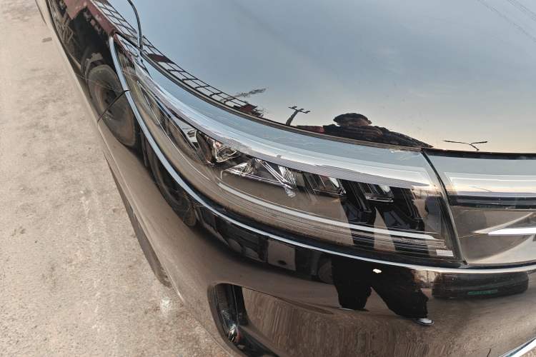 Used Hima AITO M7 2024 1.5T Intelligent Drive 4WD Ultra Version 5 Seats Right Front Headlight