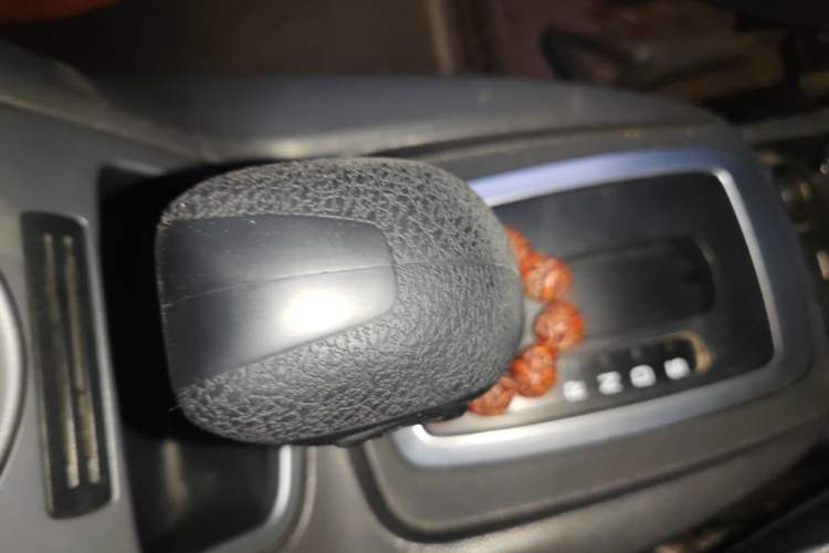 Used Ford Fiesta 2013 Hatchback 1.5L Automatic Prestige Model Gear Lever