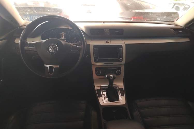 Used Volkswagen CC 2009 3.6 FSI Top-Trim Version

