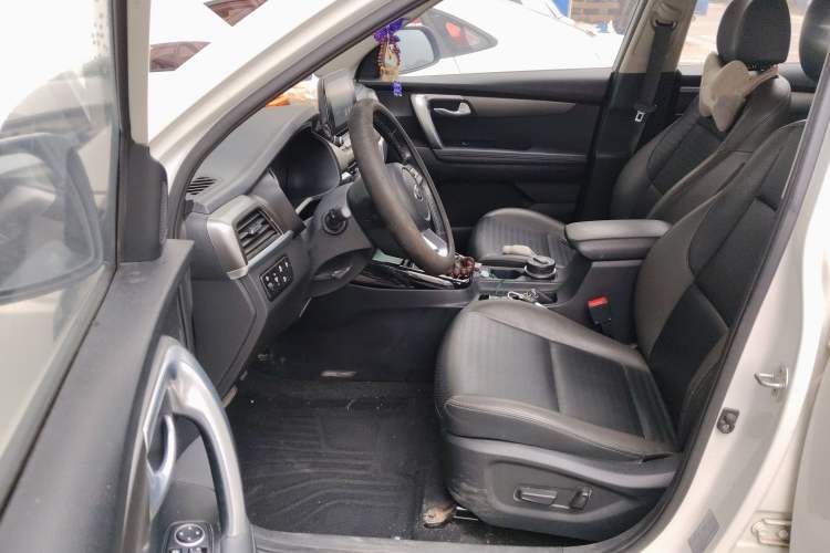 Used Kia Sportage R 2018 2.0L Automatic Smart Luxury Version China V Standard
