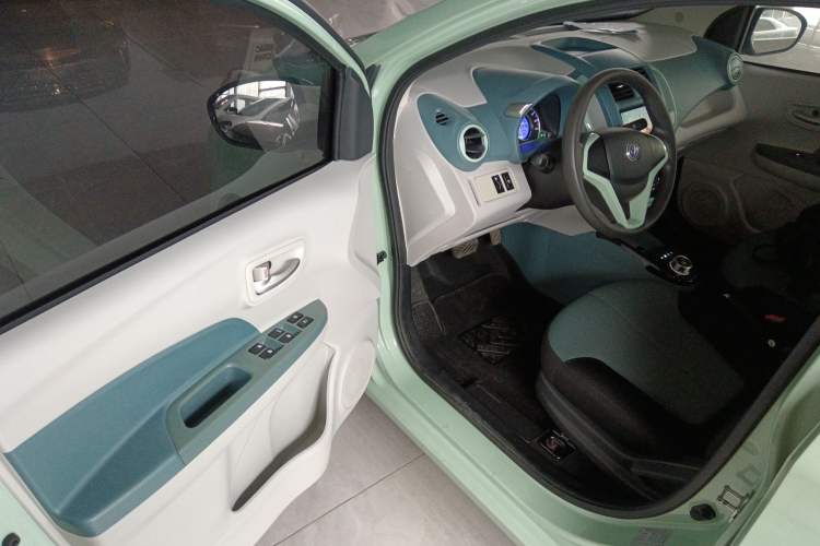 Used Oshan Benni E-Star 2021 National Edition Colorful Version Lithium Iron Phosphate (31.18 kWh)
