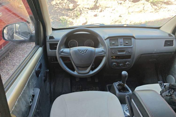 Used Wuling Rongguang S 2021 1.2L Standard Edition Air-Conditioned 5-Seater LSI