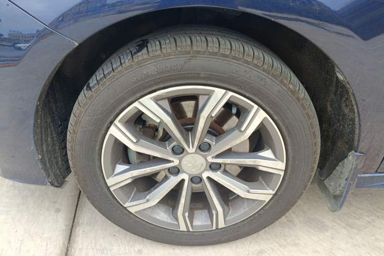 Used BYD Song MAX 2019 1.5T Automatic SmartConnect ZhiLian RuiDong Edition with 6 Seats China VI Standard