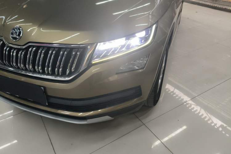 Used Skoda Kodiaq 2018 Restyled TSI330 7-Seater Two-Wheel Drive Luxury Enjoyment Edition