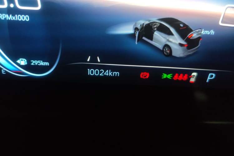 Used Buick Verano 2022 Pro GS Wind-Chasing Edition Odometer Close Up