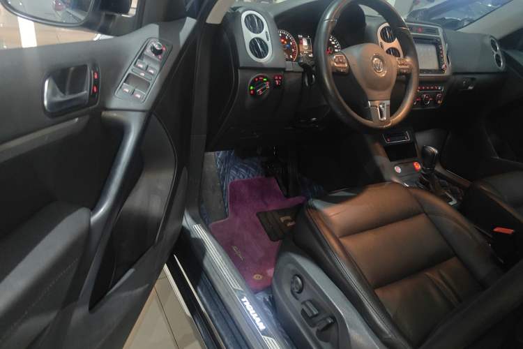 Used Volkswagen Tiguan 2015 1.8TSI Automatic Two-Wheel Drive Luxury Model Driver Seat