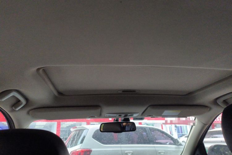 Used Mitsubishi Outlander 2019 2.4L 4x4 Zhi Xiang Edition 7 Seats China VI Standard