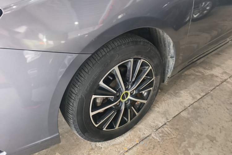 Used Roewe i5 2021 1.5L CVT Platinum Edition
