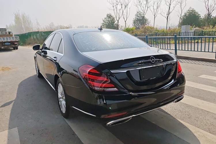 Used Mercedes-Benz S-Class 2019 S 320 L
