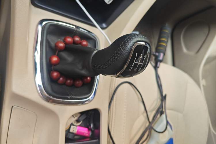 Used Chery Arrizo 7 2013 1.6L Manual Zhi Ling Edition
