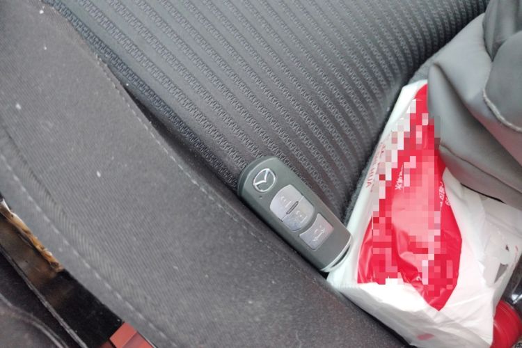 Used Mazda 3 Axela 2014 Sedan 1.5L Automatic Luxury Model Vehicle Key