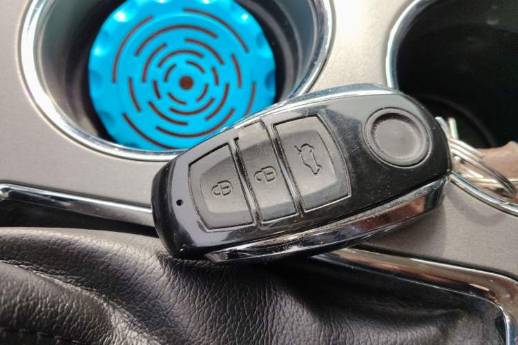 Used Ford Edge 2012 2.0T Elite Sunroof Edition