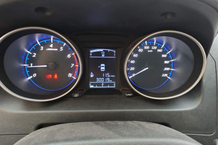 Used FORTHING Joyear X5 2013 1.6L Manual Luxury Model