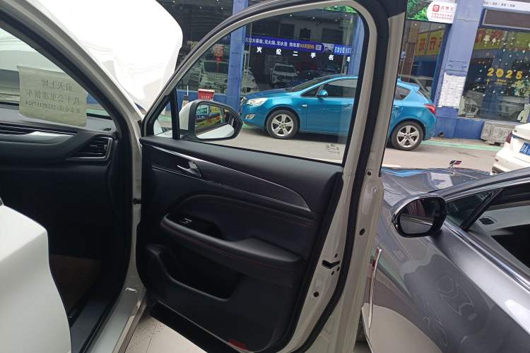 Used GAC Trumpchi GS4 PLUS 2023 390T Automatic Galaxy Edition
