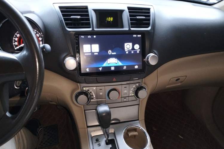 Used Toyota Highlander 2011 2.7L Two-Wheel Drive 5-Seater Elite Edition
