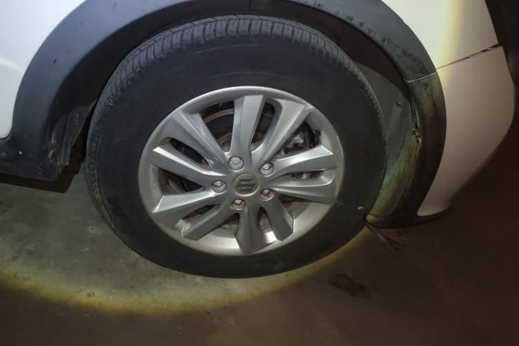 Used Suzuki SX4 2013 Koleos 1.6L Automatic Sport Model
