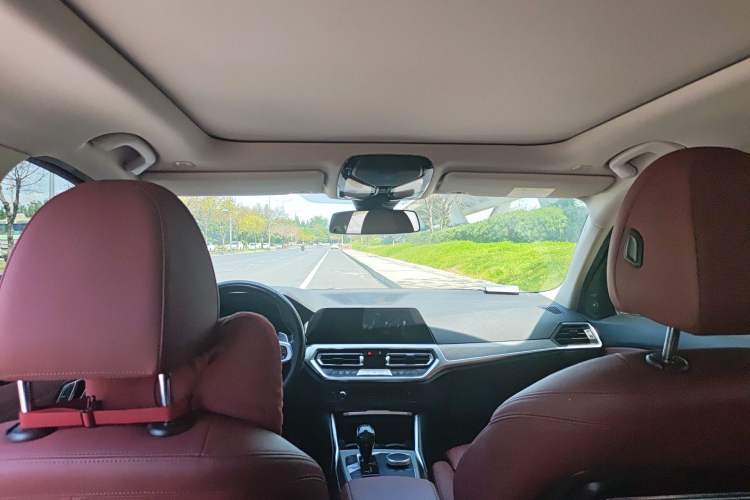 Used BMW 3 Series 2021 Second Facelift 325Li M Sport Night Edition Package
