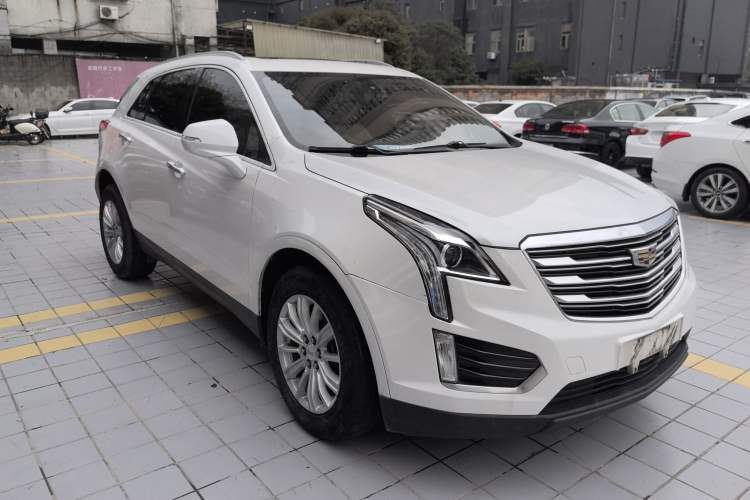 Used Cadillac XT5 2017 Anniversary Edition 28T Four-Wheel Drive Tech Model